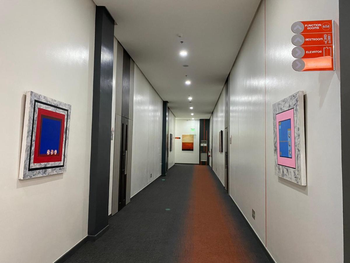 Go Hotels Plus Tuguegarao Exterior photo